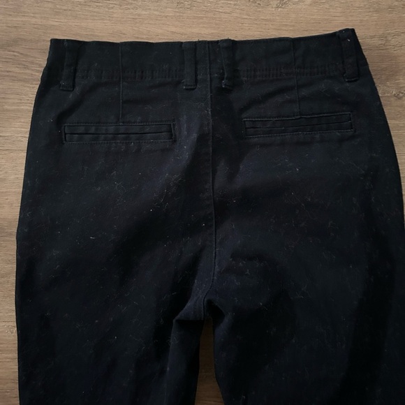 A New Day Woman’s Pants - Picture 3 of 10